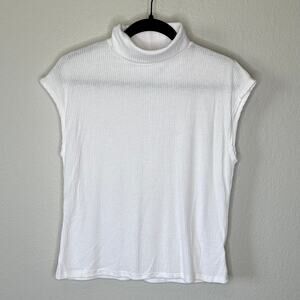 NWOT Treasure & Bond Ribbed White Sleeveless Turtleneck Top – Size M